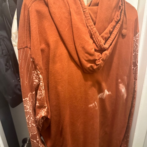 Custom Rocksmith hoodie - Picture 4 of 4